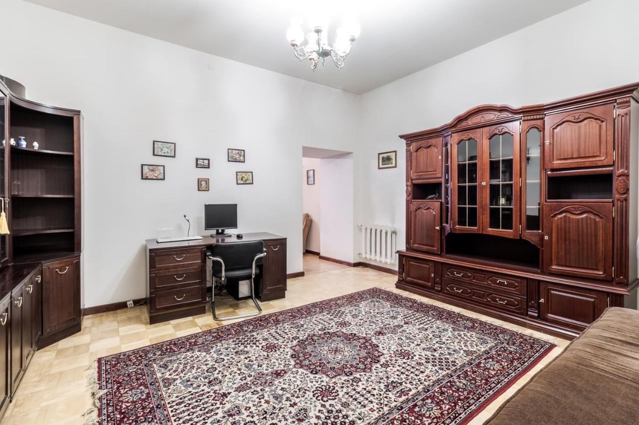 Doroshenka Antique Apartment Львов Экстерьер фото