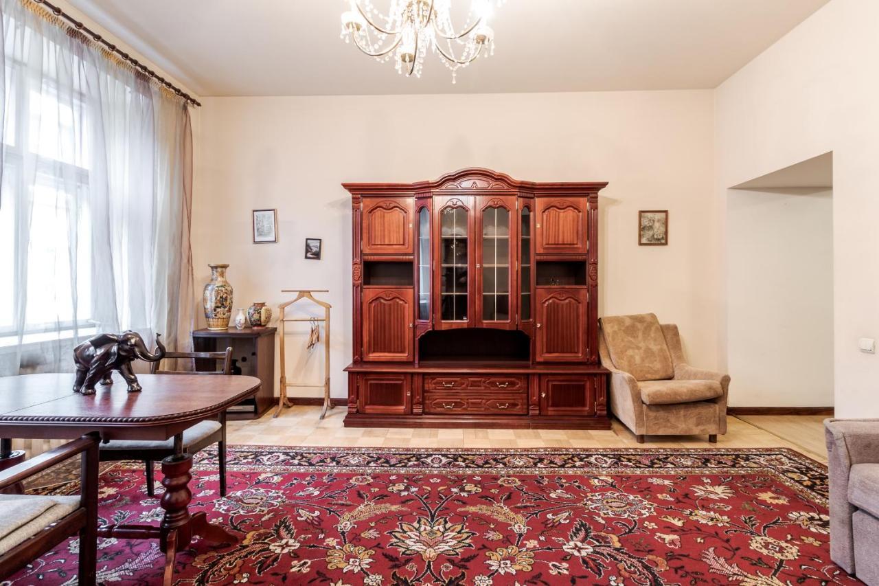 Doroshenka Antique Apartment Львов Экстерьер фото