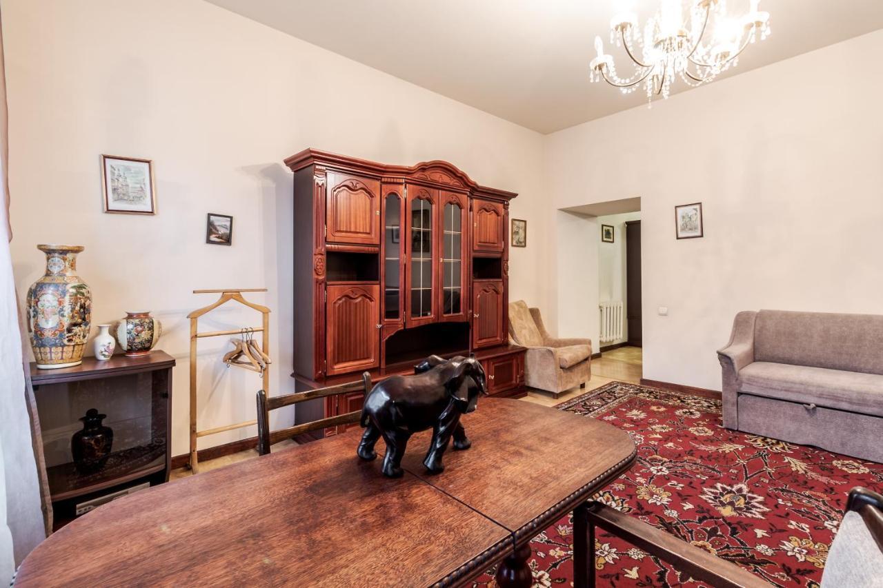 Doroshenka Antique Apartment Львов Экстерьер фото